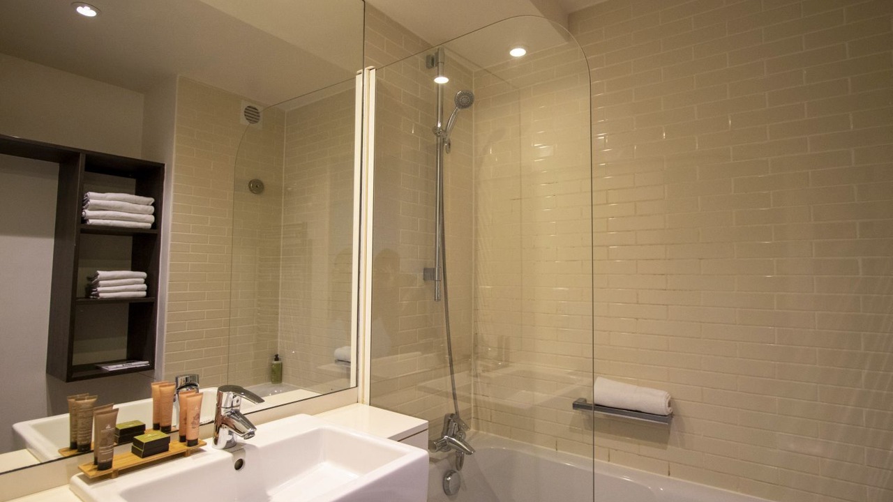 Photo of Bathroom in Necker