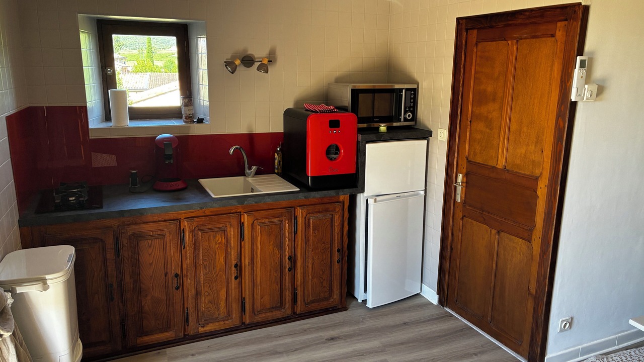 Photo of Kitchen in Saint-Sauveur-de-Cruzieres
