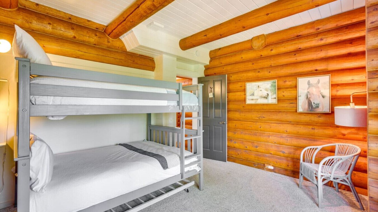 Photo of Bedroom in Alpine