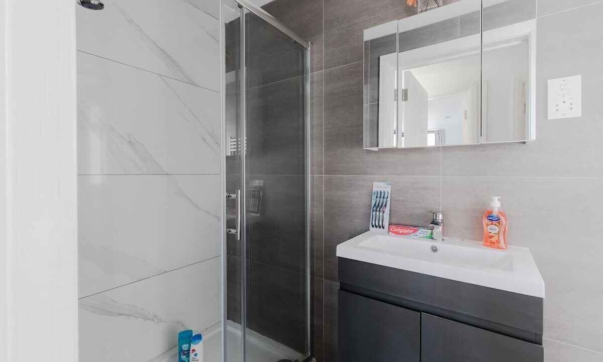 Photo of Bathroom in West Ealing