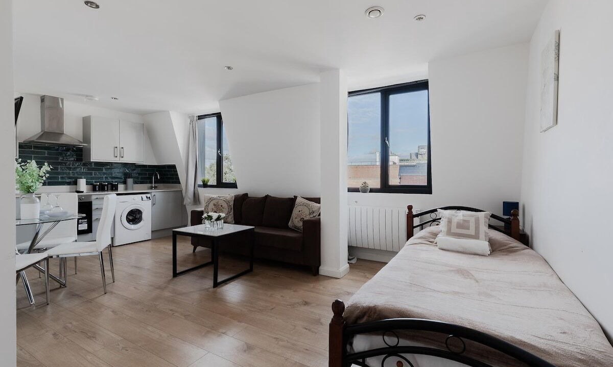 Photo of Bedroom in West Ealing