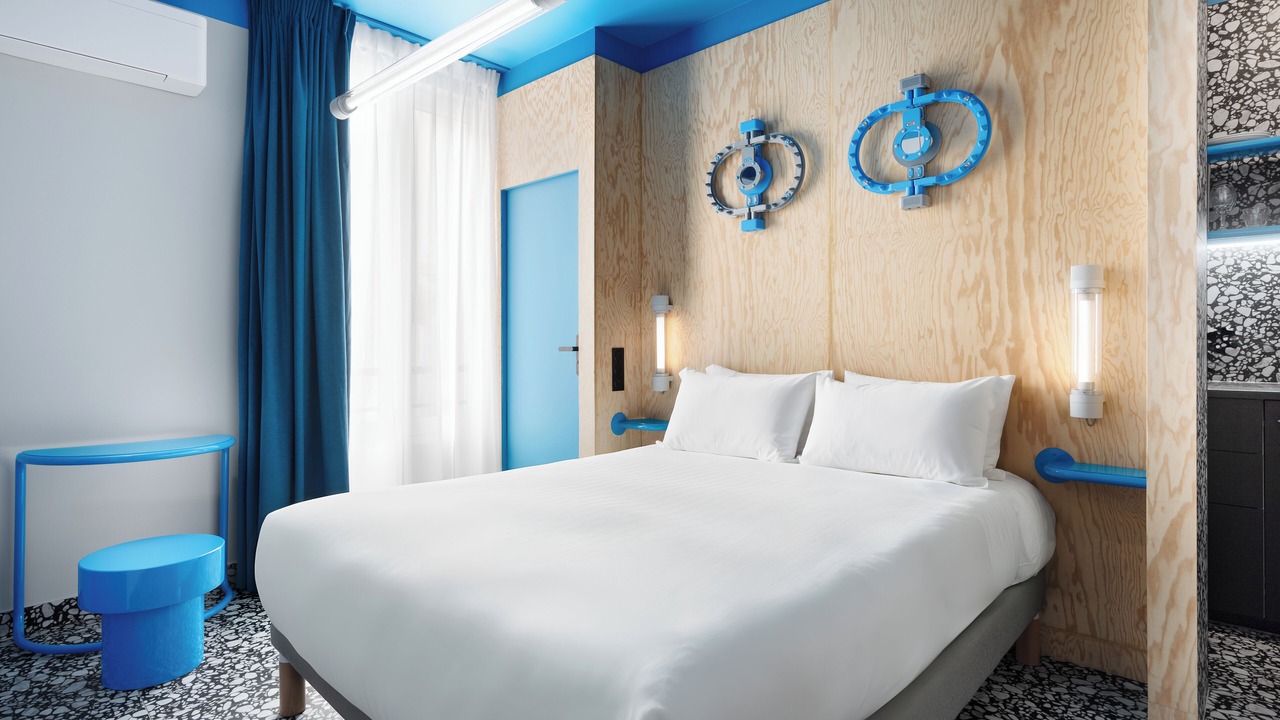 Photo of Bedroom in 11th Arrondissement