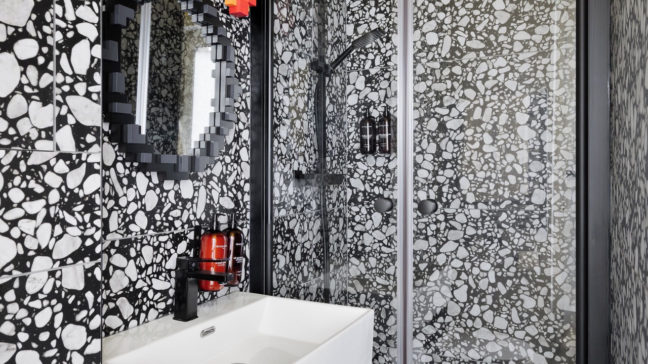 Photo of Bathroom in 11th Arrondissement