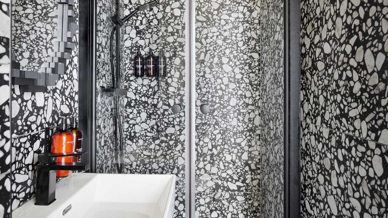 Photo of Bathroom in 11th Arrondissement