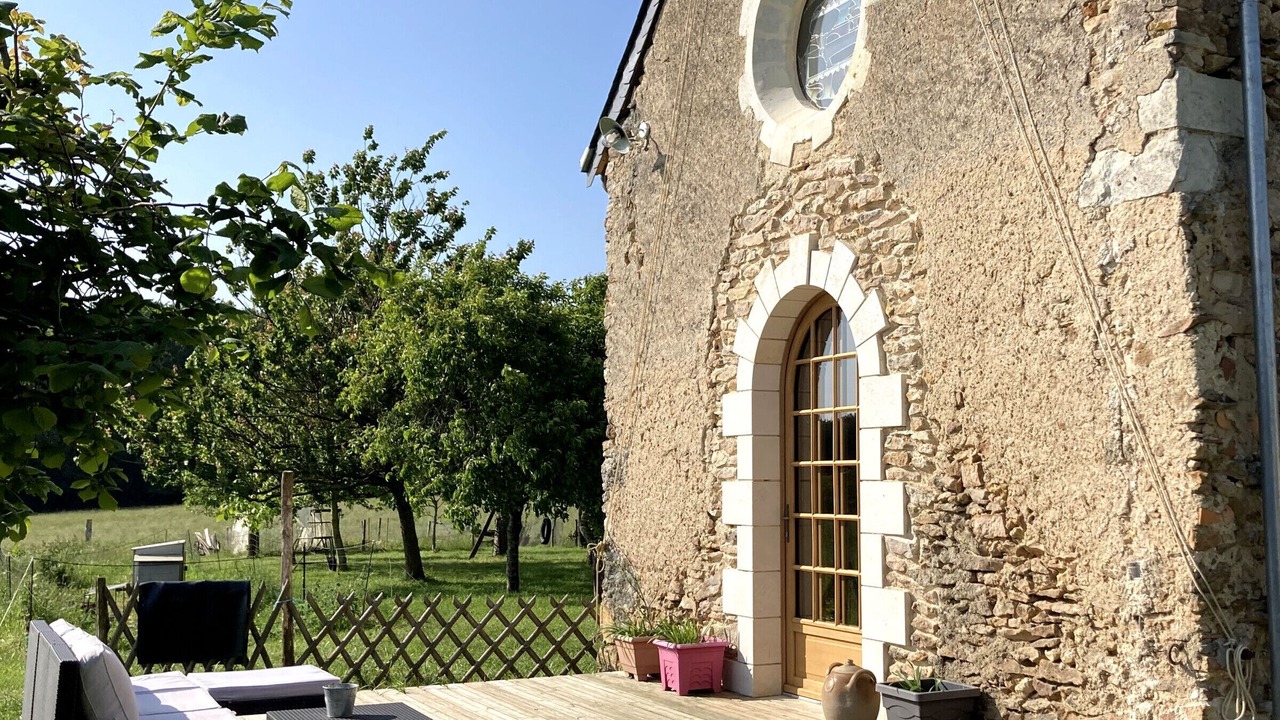 Photo of Patio Balcony in Bazouges-sur-le-Loir