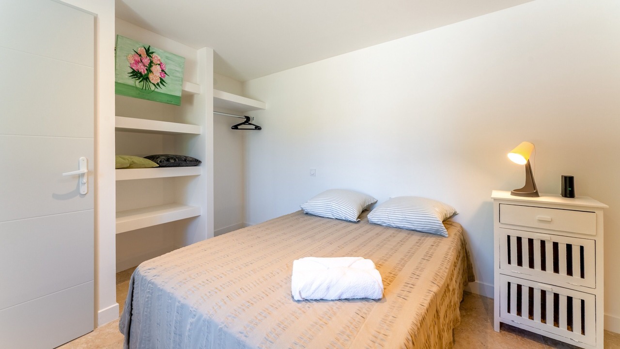 Photo of Bedroom in Mornas