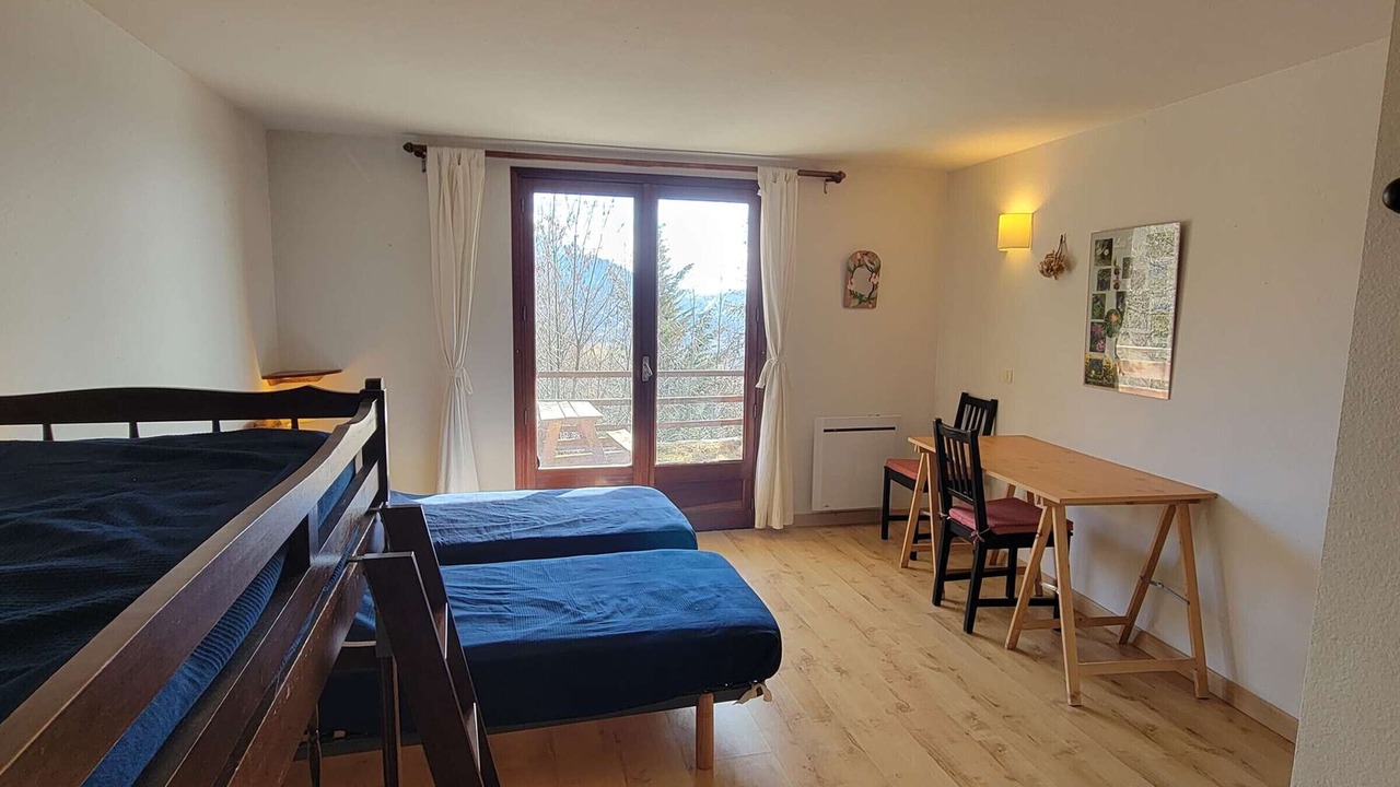 Photo of Bedroom in Saint-Michel-de-Chaillol