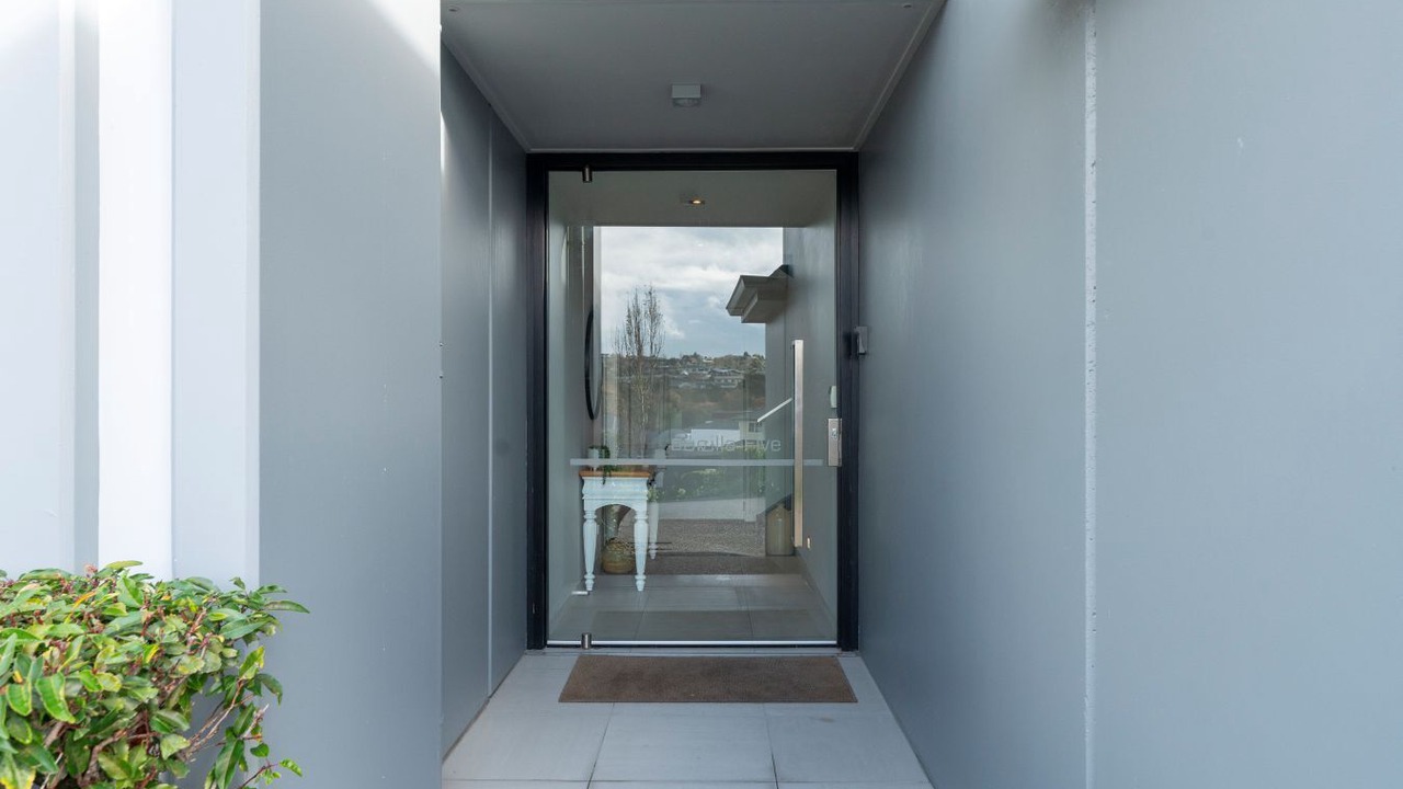 Photo of Outdoor in Two Mile Bay