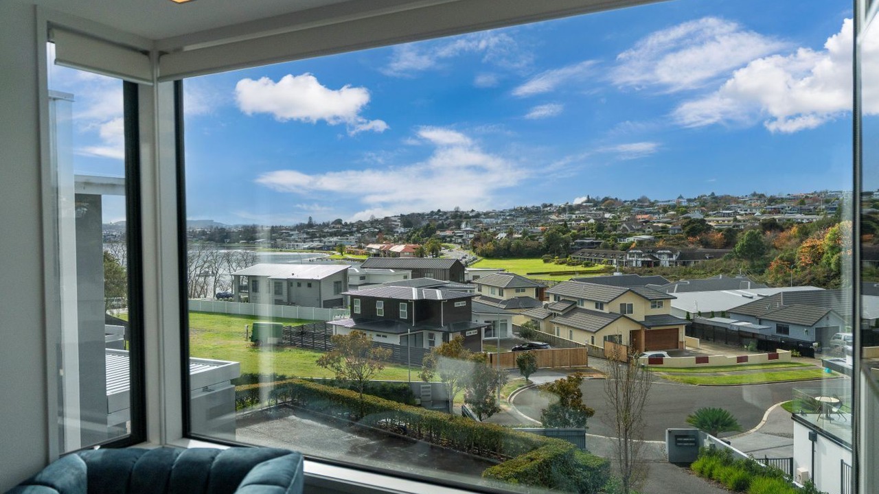 Photo of Others in Two Mile Bay