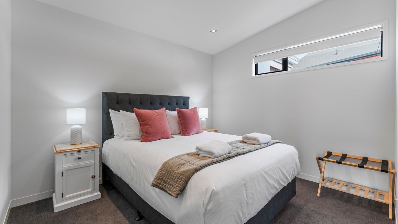 Photo of Bedroom in Two Mile Bay