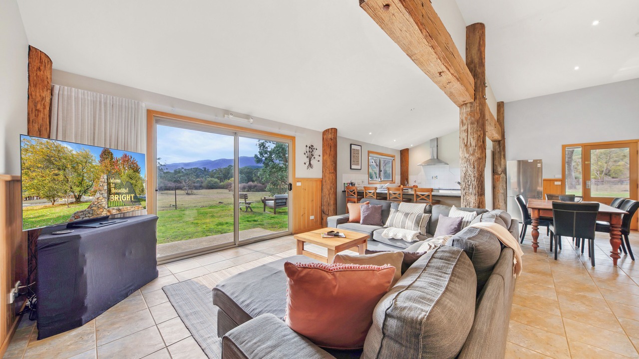 Photo of Livingroom in Bright