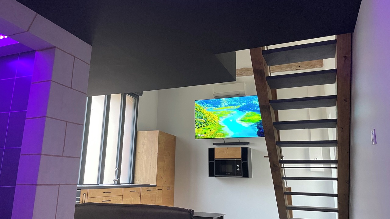 Photo of Others in Yvre-le-Polin