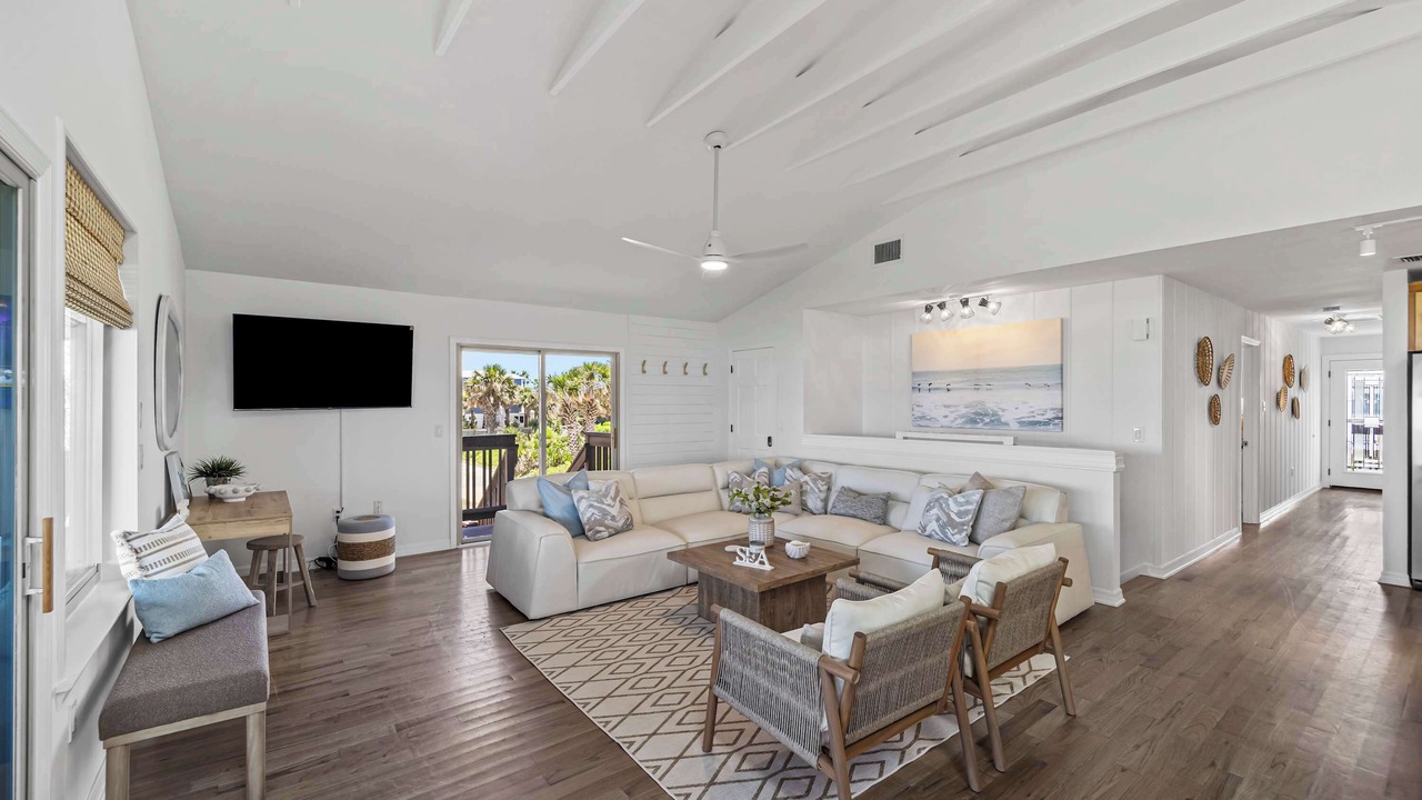 Photo of Bedroom in Marineland Acres