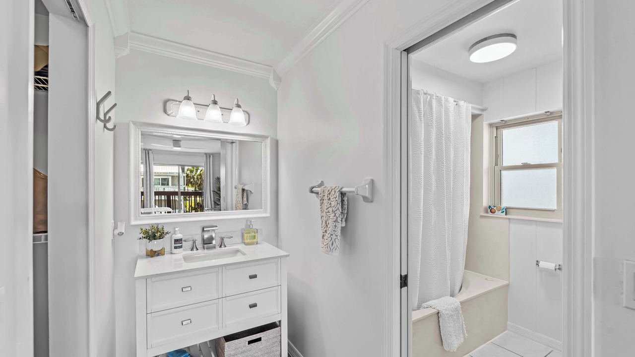 Photo of Bathroom in Marineland Acres