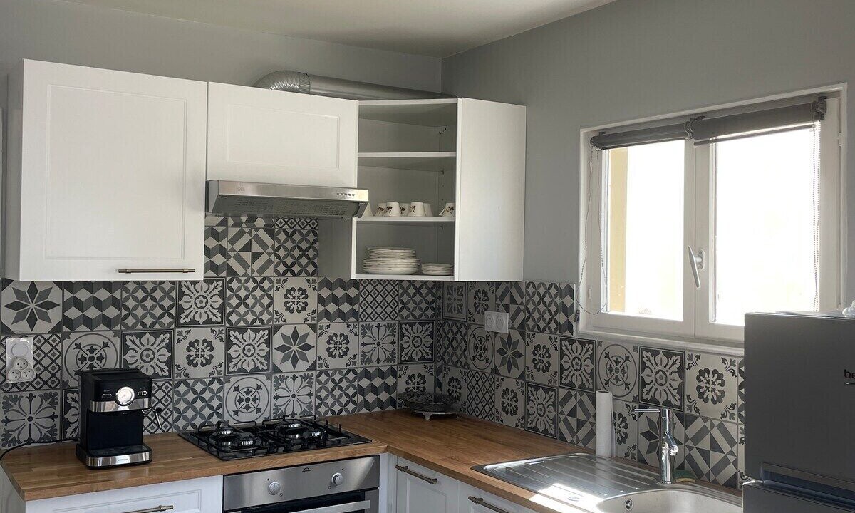 Photo of Kitchen in Saint-Come-de-Fresne