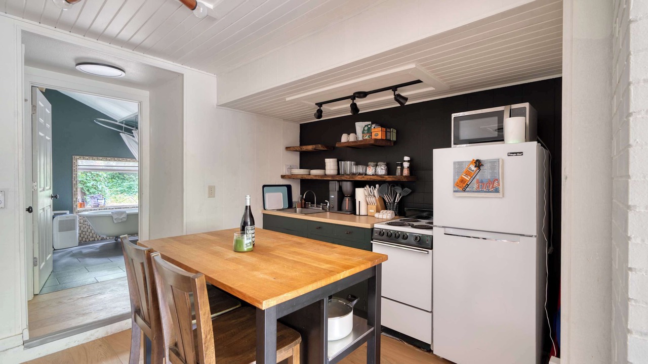 Photo of Kitchen in Sandy