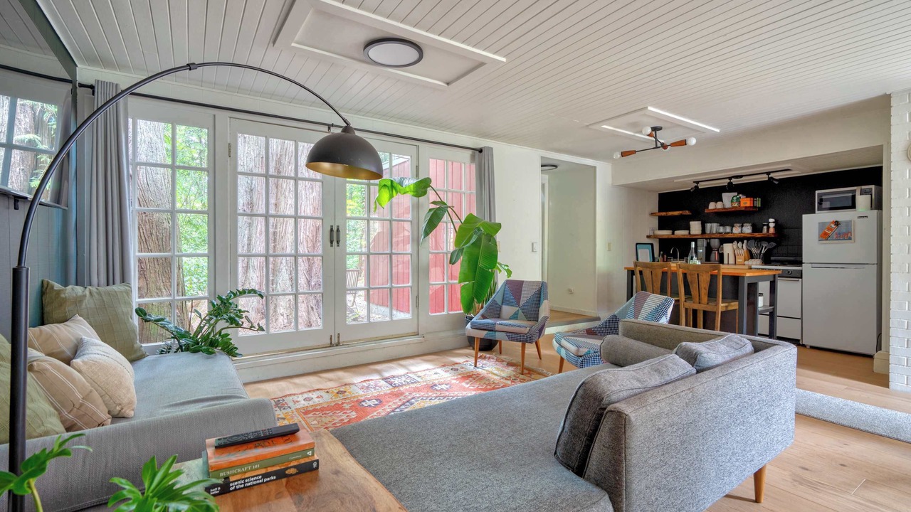 Photo of Livingroom in Sandy