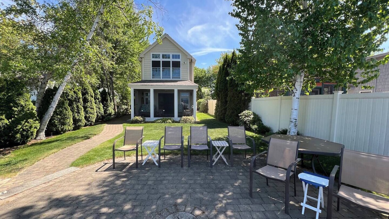 Photo of Outdoor in Gilford