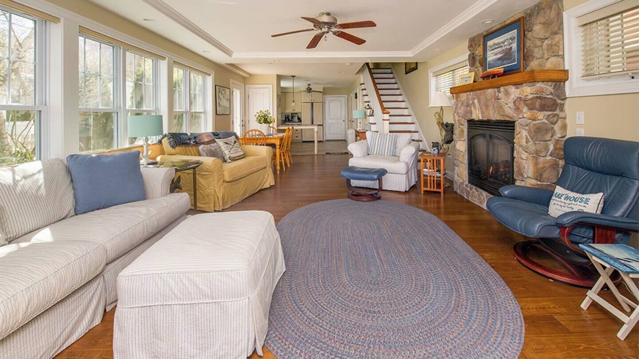 Photo of Livingroom in Gilford