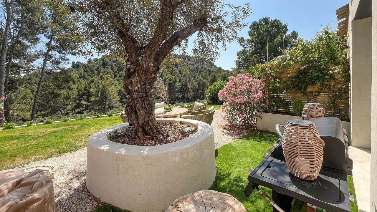 Photo of Others in Les Baux-de-Provence