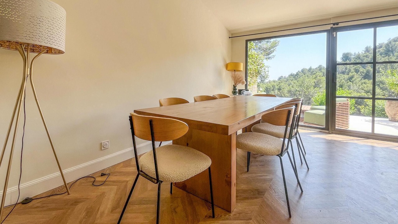 Photo of Bedroom in Les Baux-de-Provence