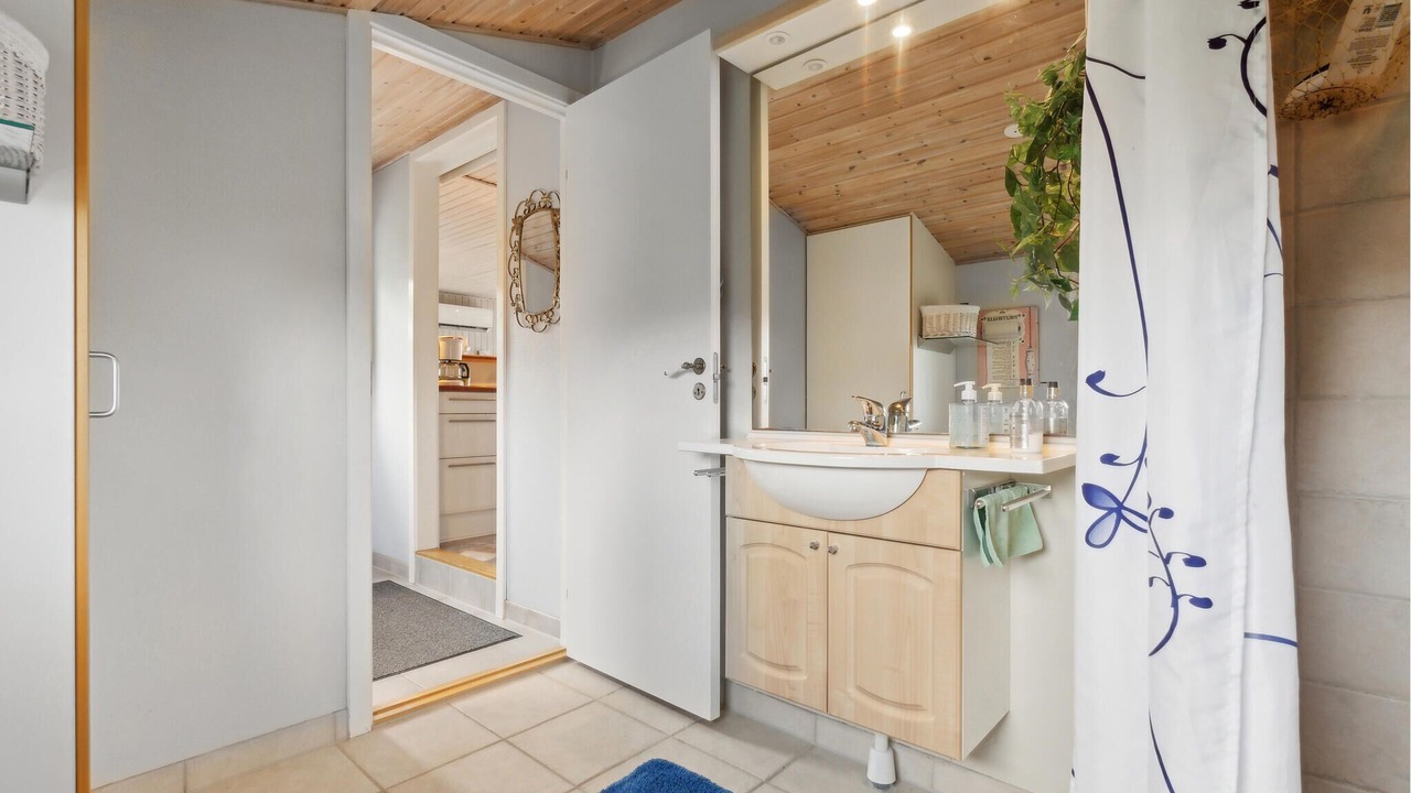 Photo of Bathroom in Vemmenæs