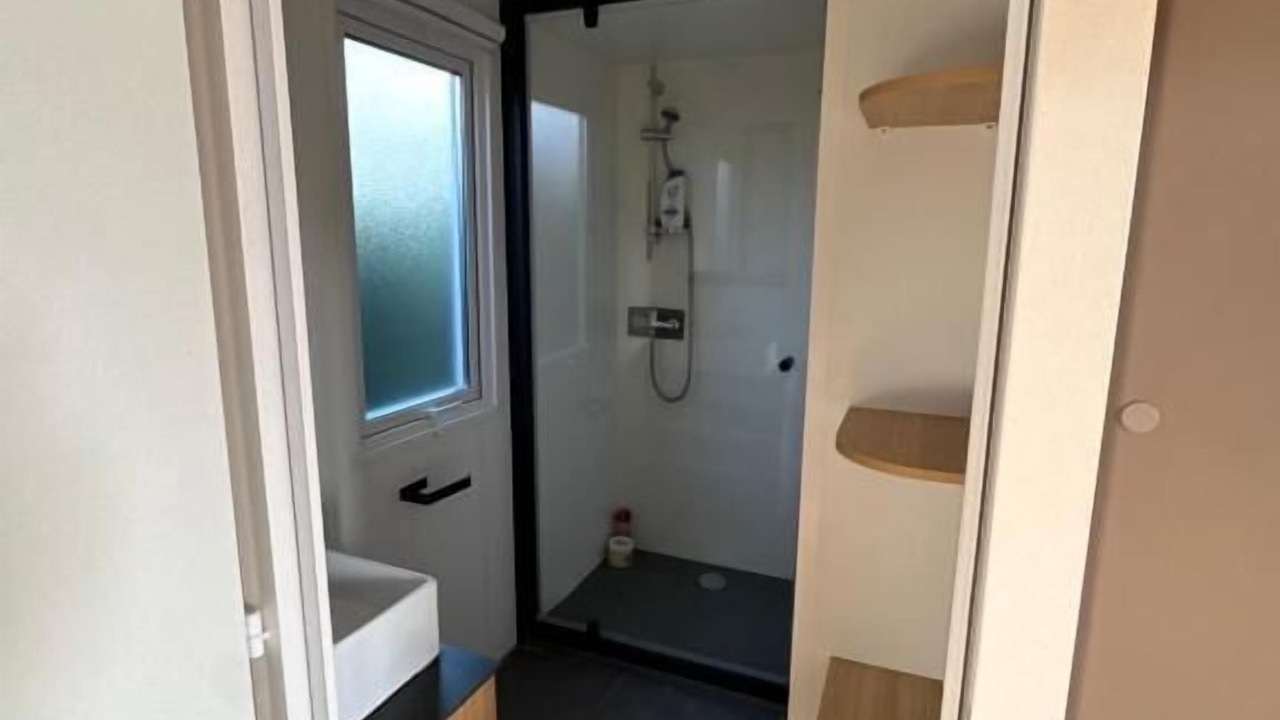 Photo of Bathroom in Houlgate