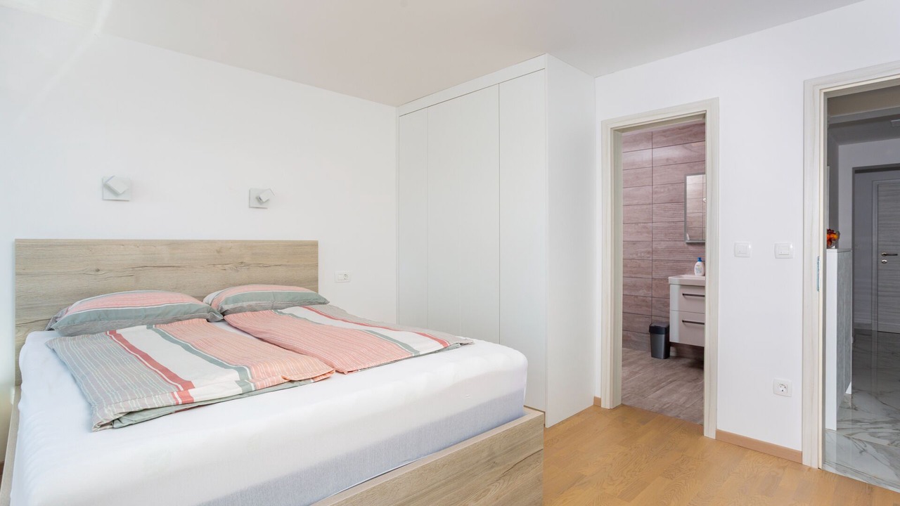 Photo of Bedroom in Omisalj