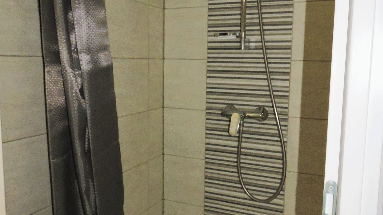Photo of Bathroom in Ars-sur-Formans