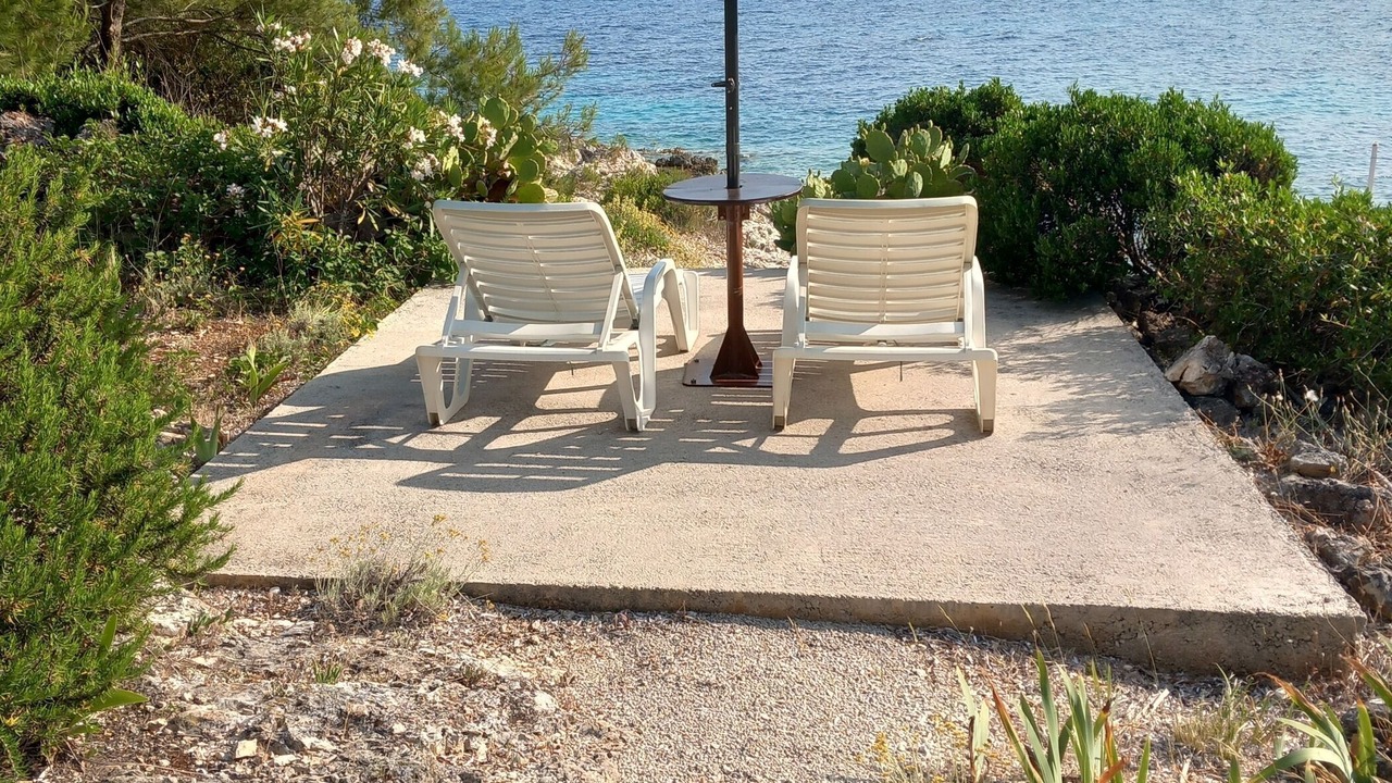Photo of Outdoor in Potirna
