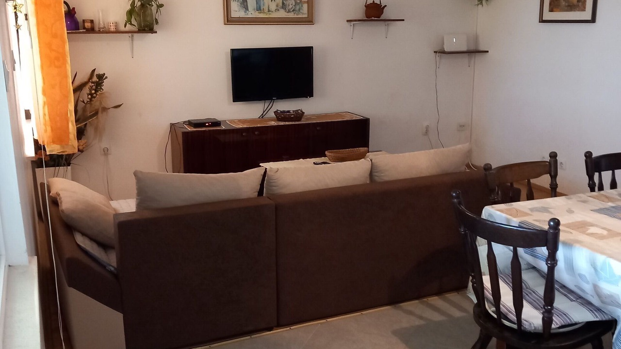 Photo of Livingroom in Potirna
