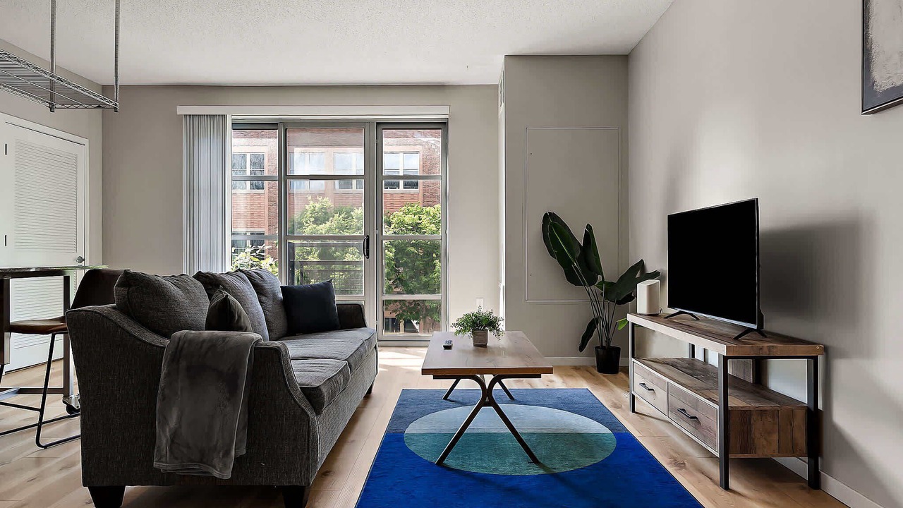 Photo of Livingroom in Mill District