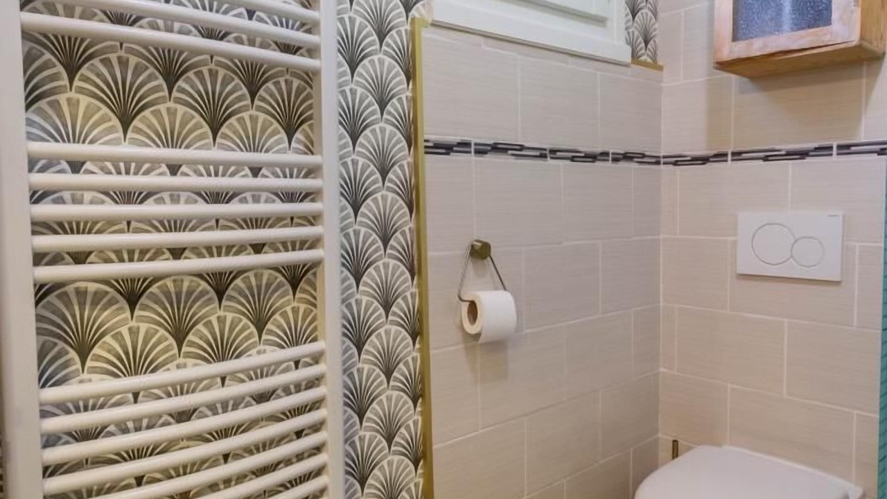 Photo of Bathroom in Chanaz