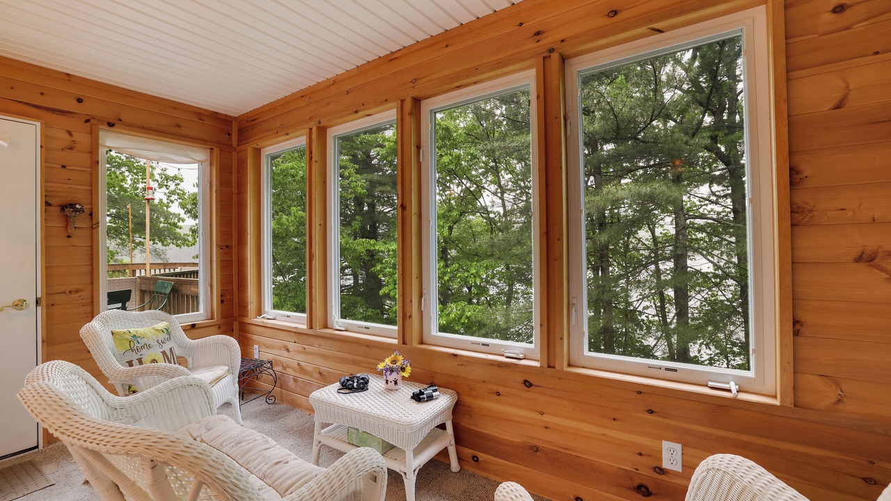 Photo of Others in Rowland