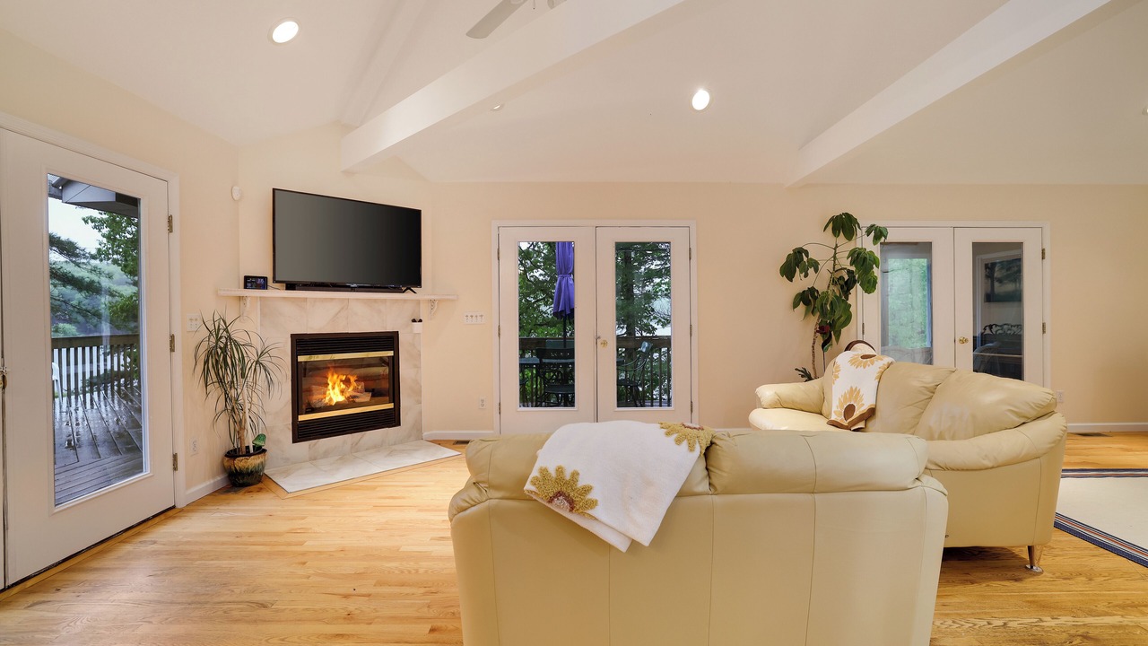 Photo of Livingroom in Rowland