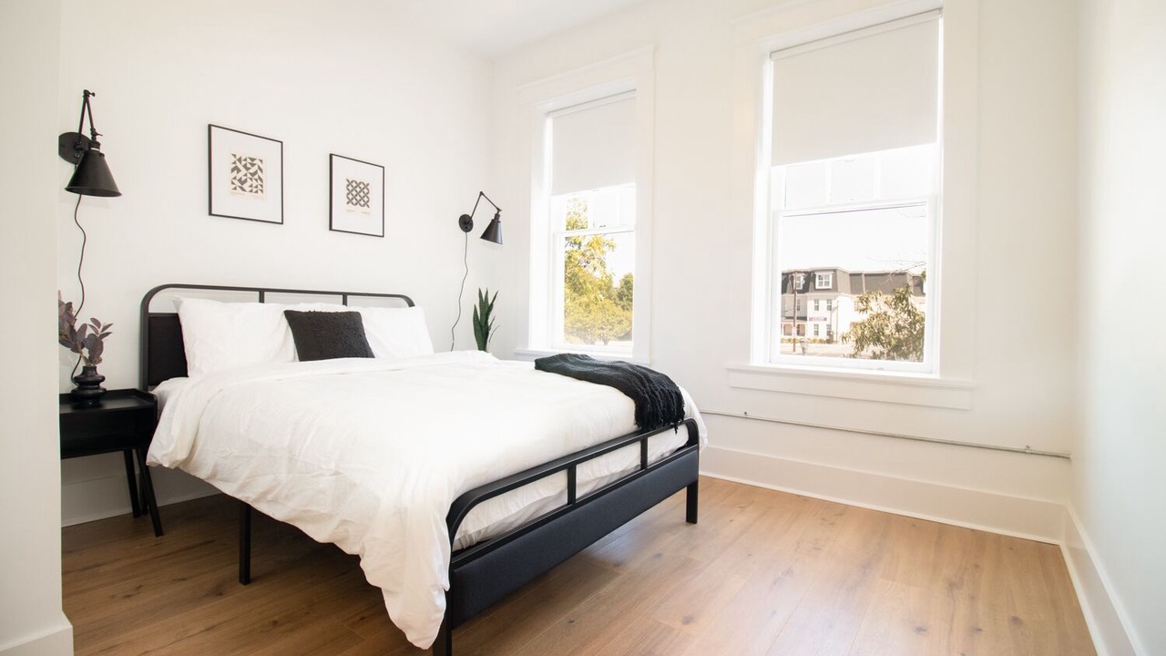 Photo of Bedroom in East of Broadway