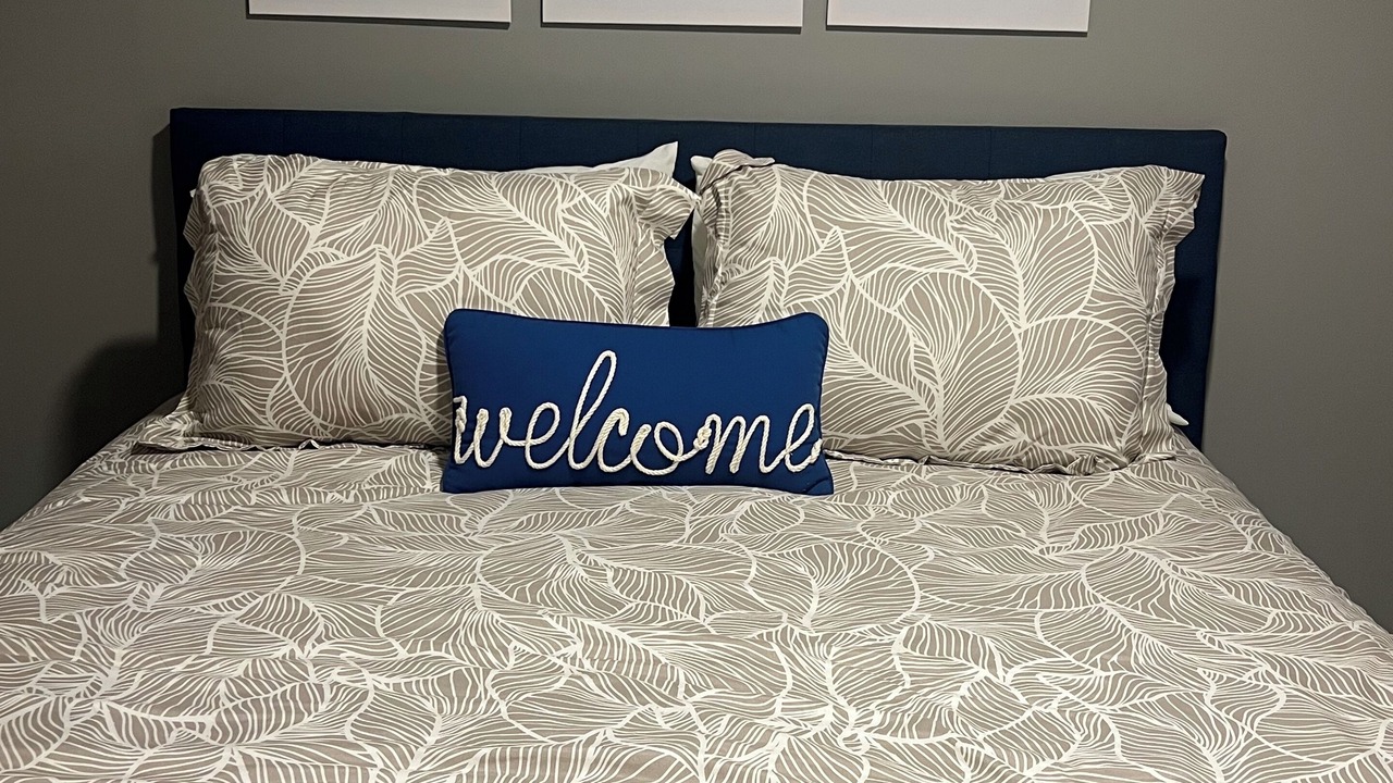 Photo of Bedroom in Benton