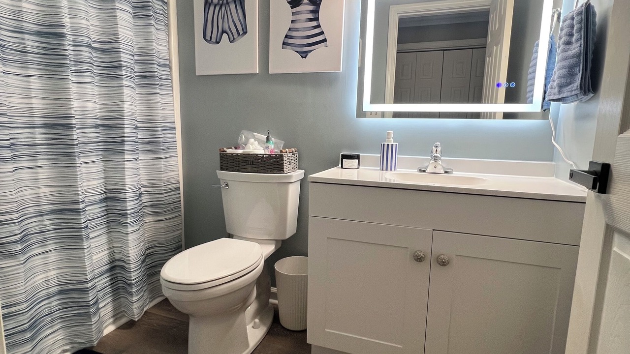Photo of Bathroom in Benton