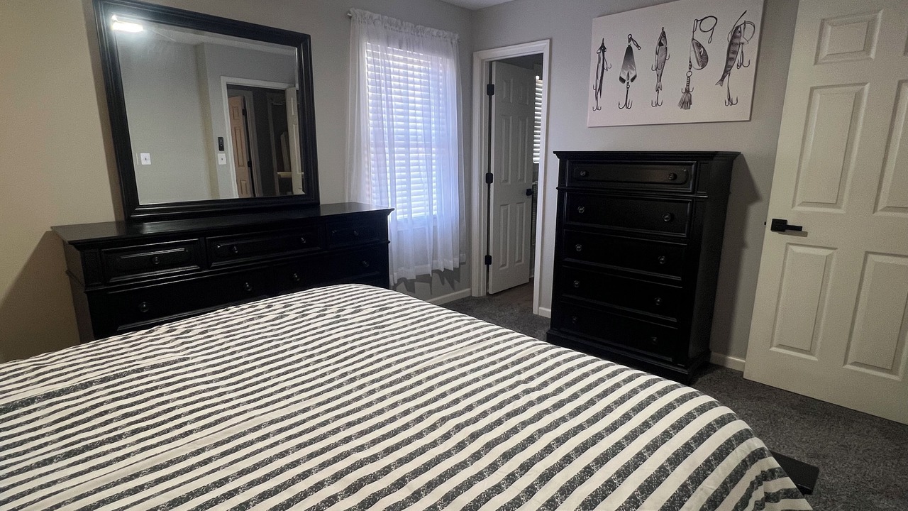 Photo of Bedroom in Benton