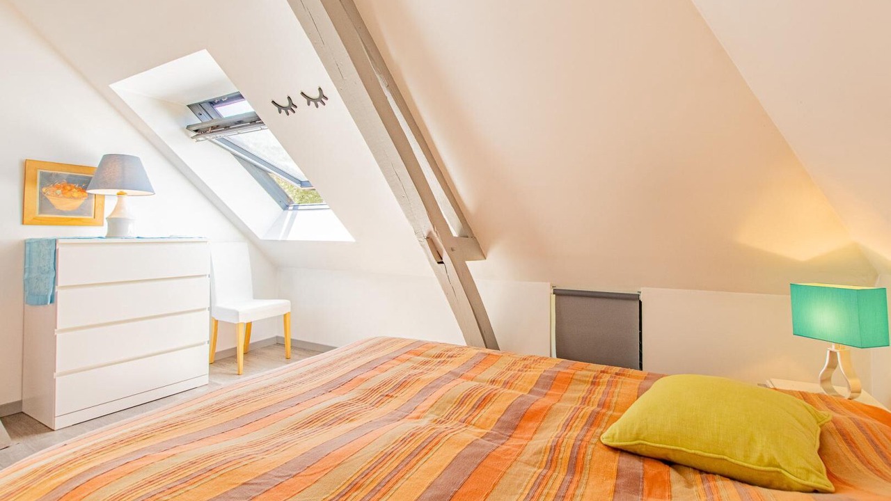 Photo of Bedroom in Anzy-le-Duc