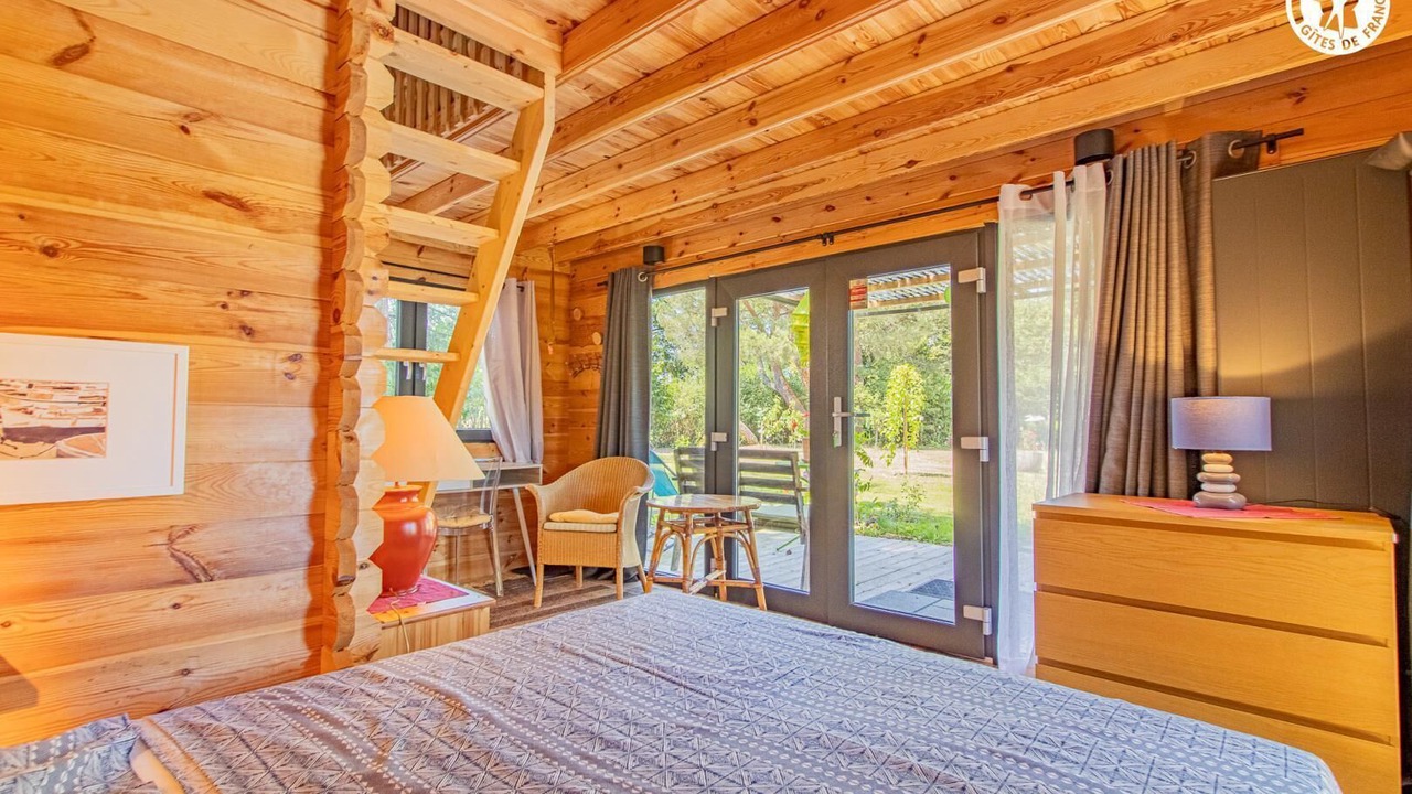 Photo of Bedroom in Anzy-le-Duc