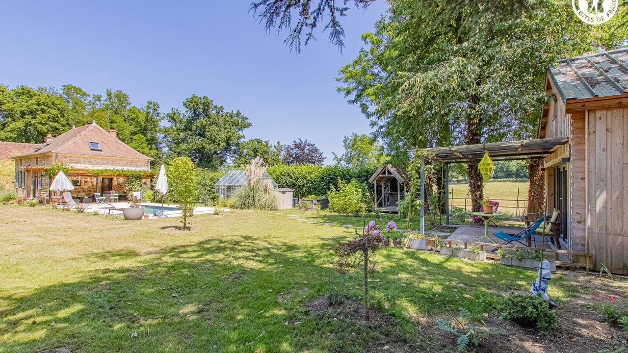 Photo of Outdoor in Anzy-le-Duc