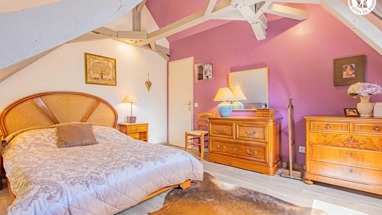 Photo of Bedroom in Anzy-le-Duc