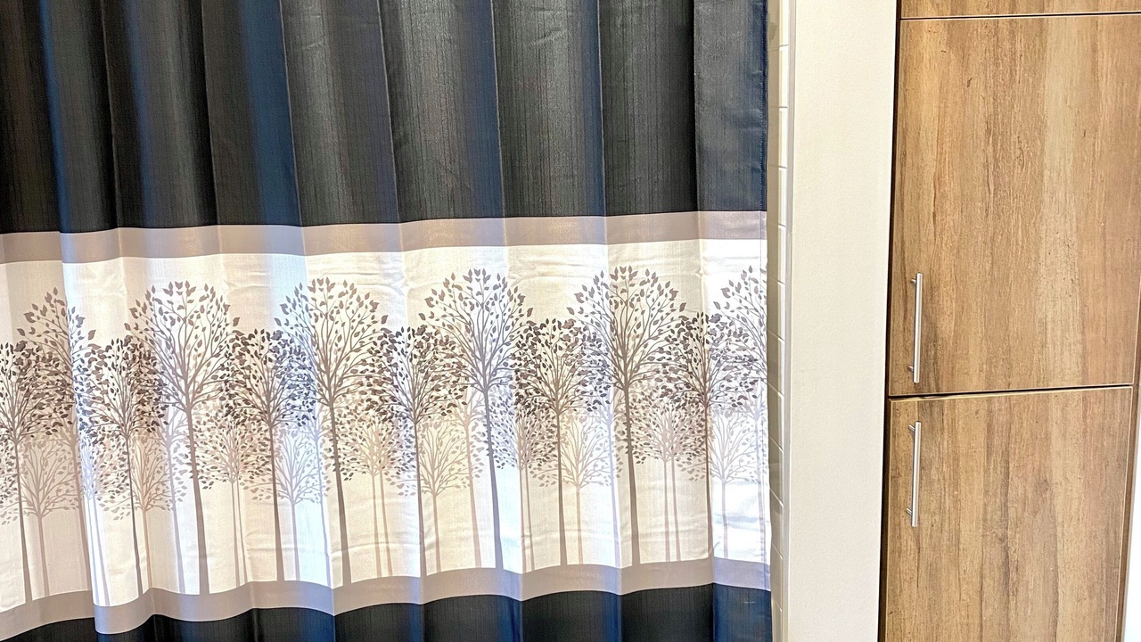 Photo of Bathroom in Lery