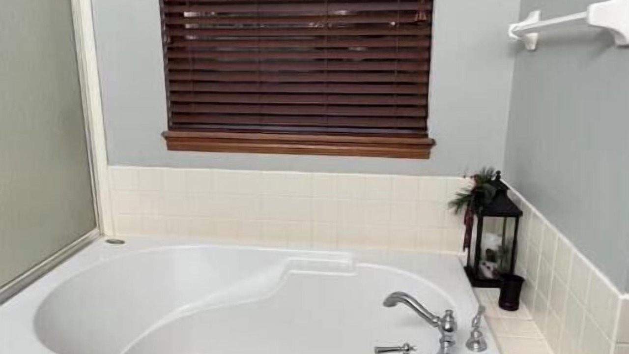 Photo of Bathroom in Reynoldsburg