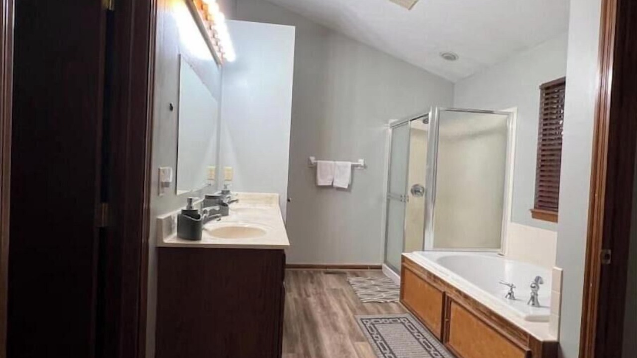 Photo of Bathroom in Reynoldsburg