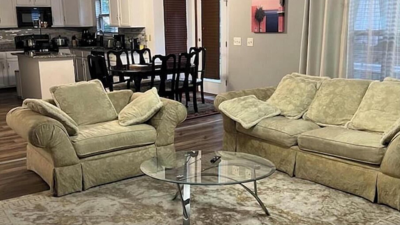 Photo of Livingroom in Reynoldsburg