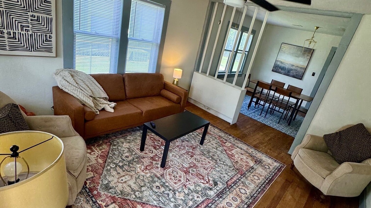 Photo of Livingroom in Chandler
