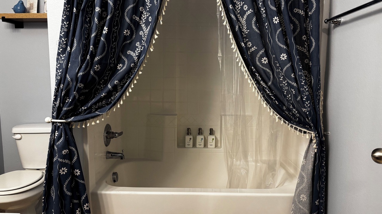 Photo of Bathroom in Bixby