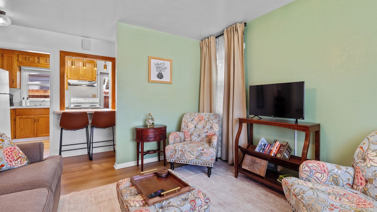 Photo of Livingroom in Laramie